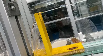 Ensayo sobre elemento de madera